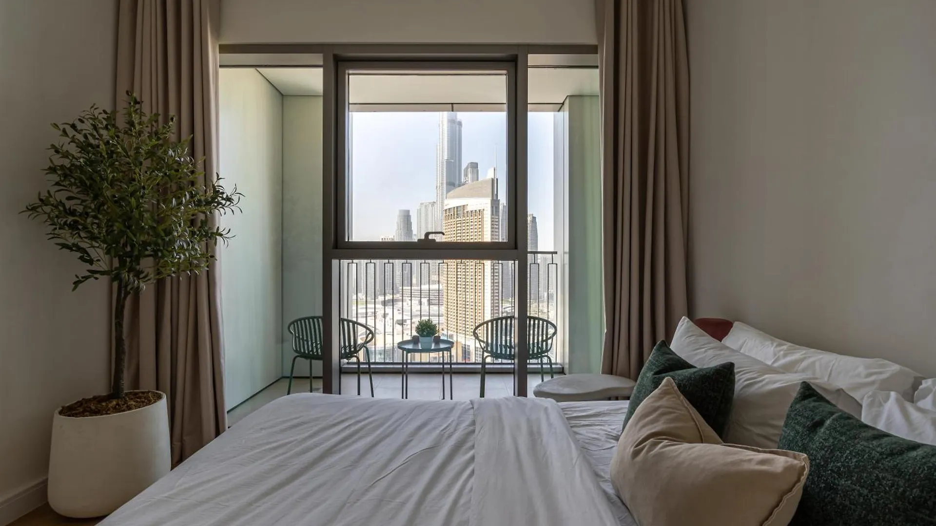 Th-Homes Downtown 2 Bedroom With Burj Khalifa View Dubai 0*,  United Arab Emirates