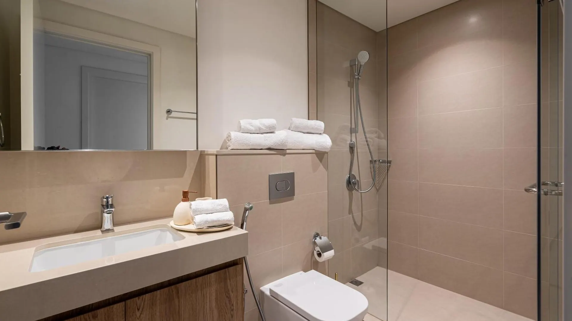 Th-Homes Downtown 2 Bedroom With Burj Khalifa View Dubai